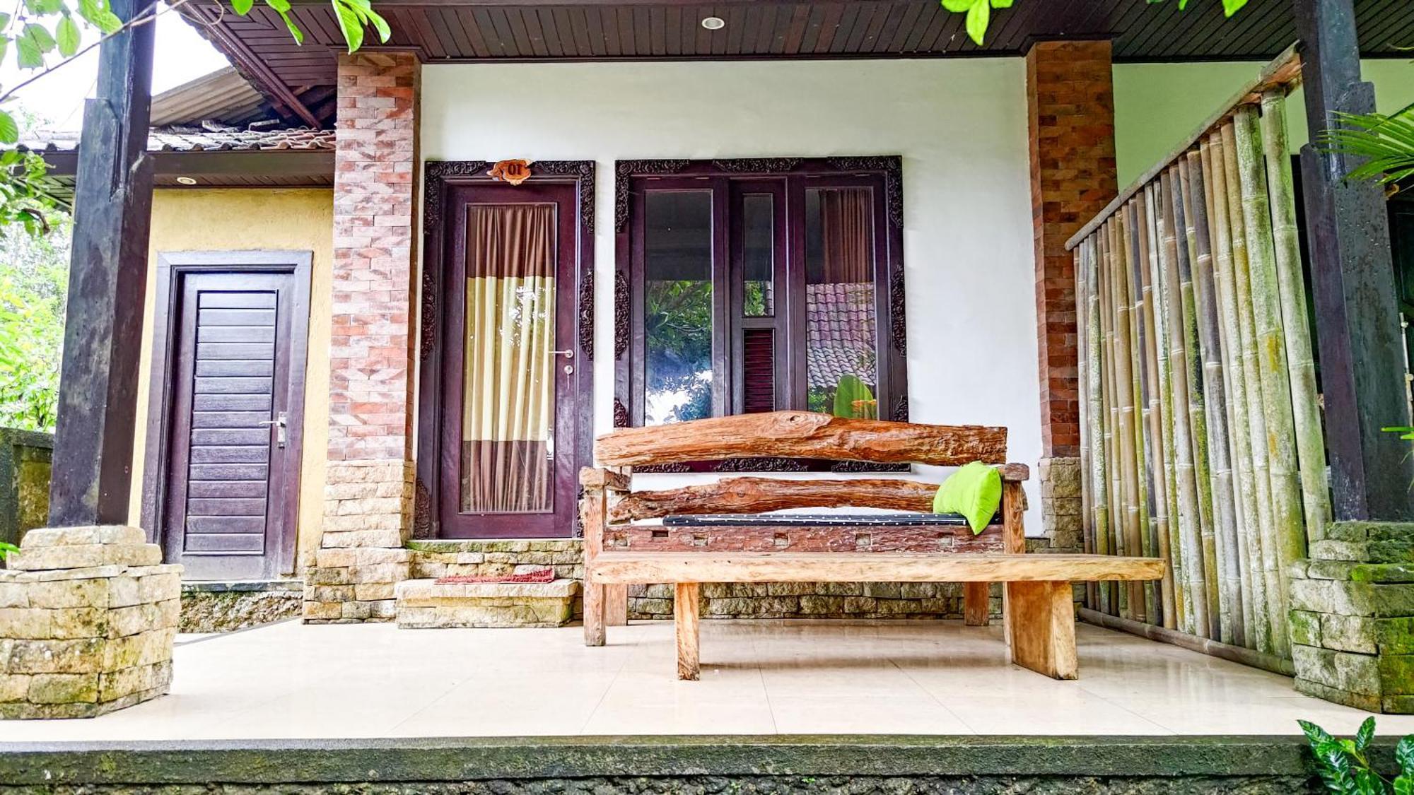 Ferienwohnung Tangkas House Tampaksiring Zimmer foto